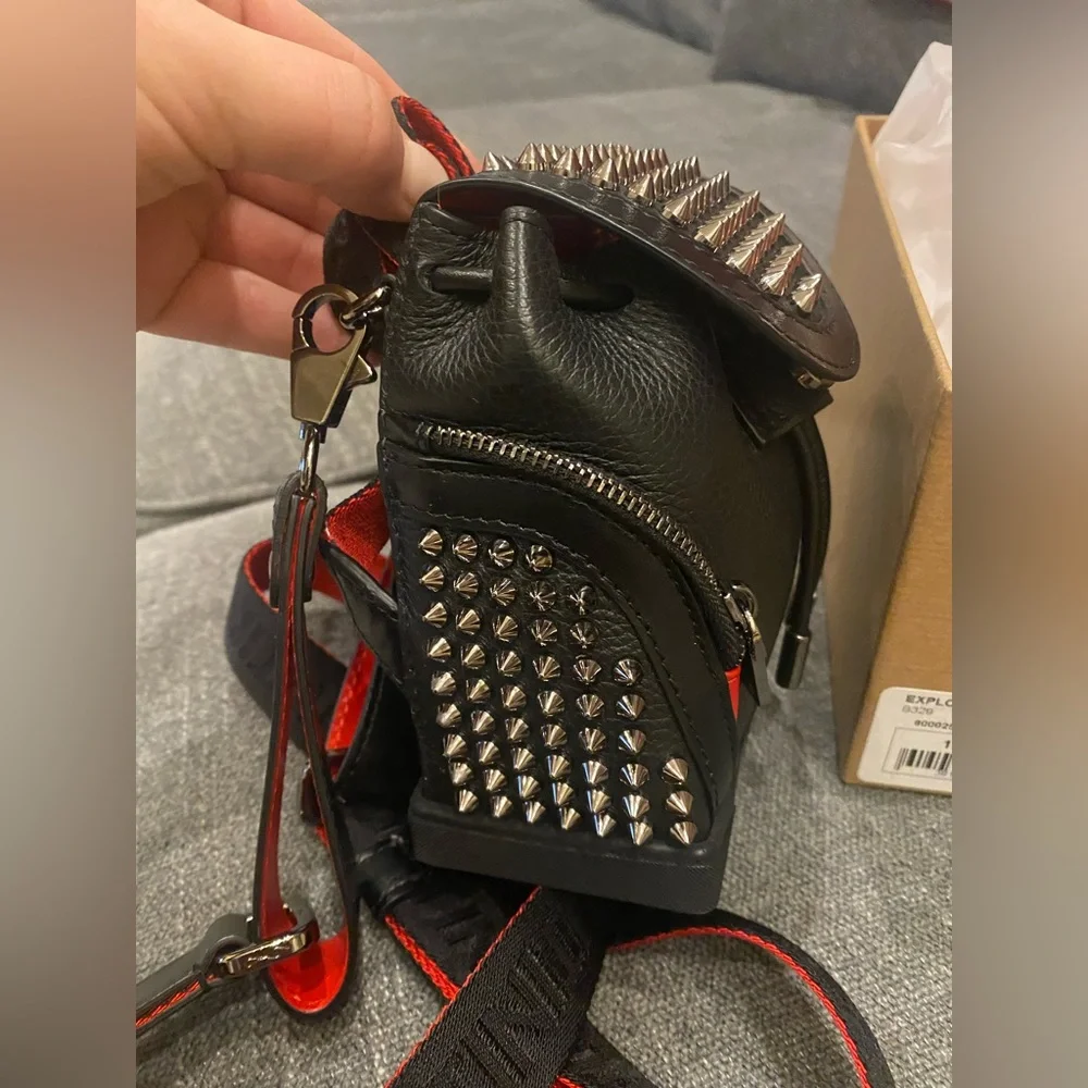 Christian Louboutin mini bag - Picture 4 of 8